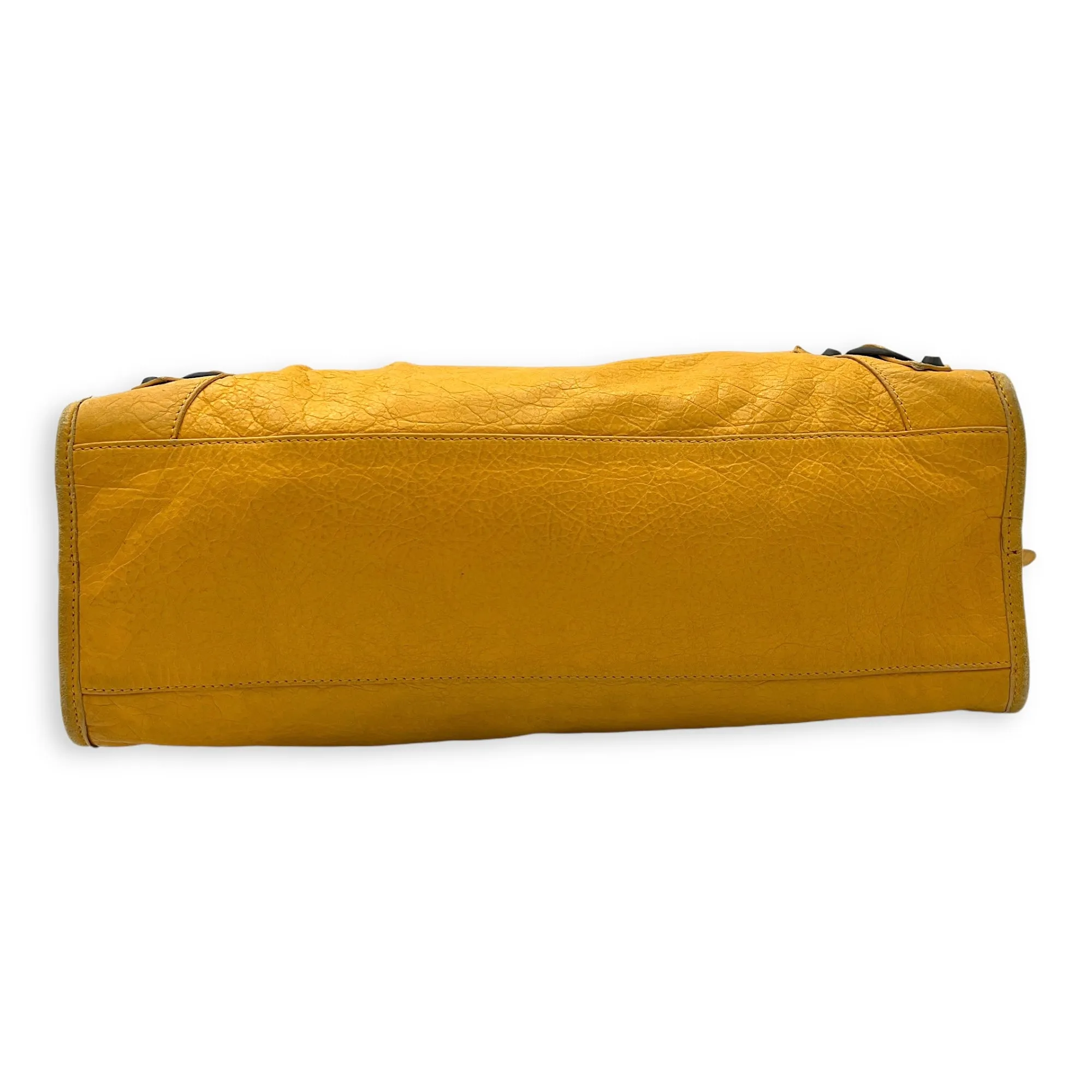 City Top handle bag in Distressed leather, Antique Brass Hardware