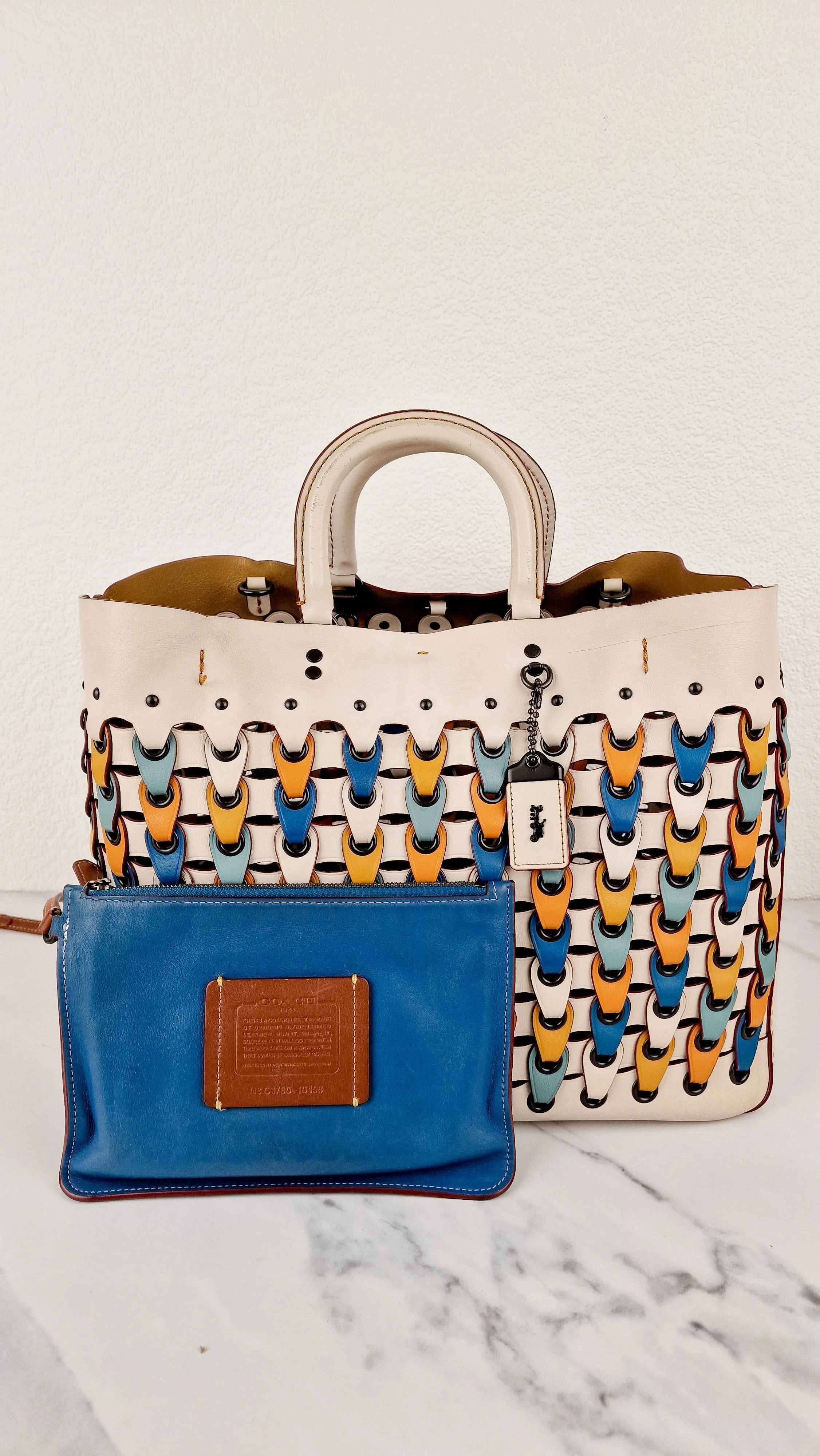 Coach 1941 Rogue Tote Bag With Links in Chalk Smooth Leather Blue, Yellow Colorblock Handbag Coach 10496