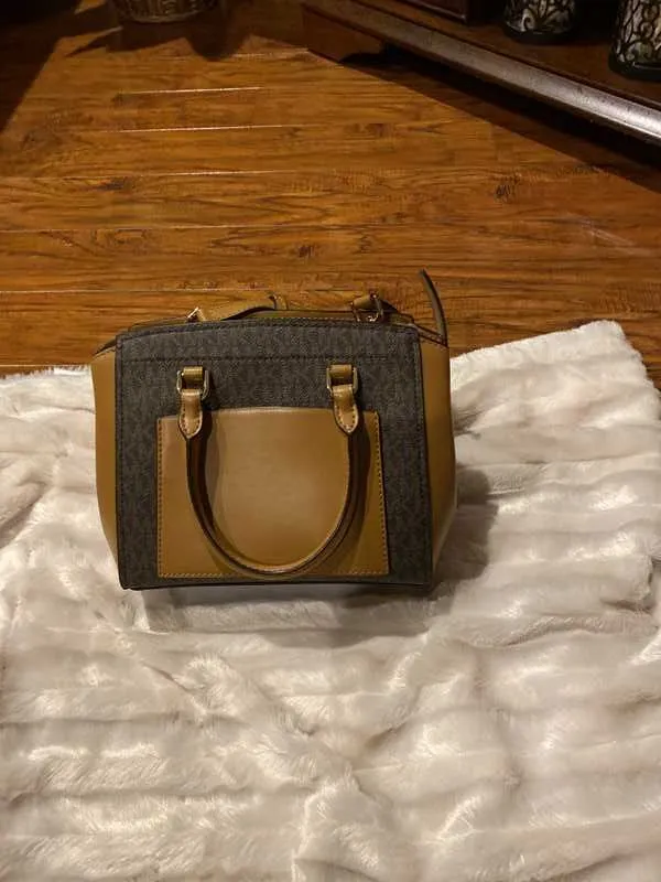 Park Medium Logo and Leather Satchel